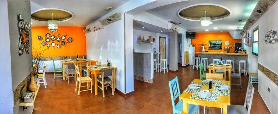 Las Tres Calles Restobar
