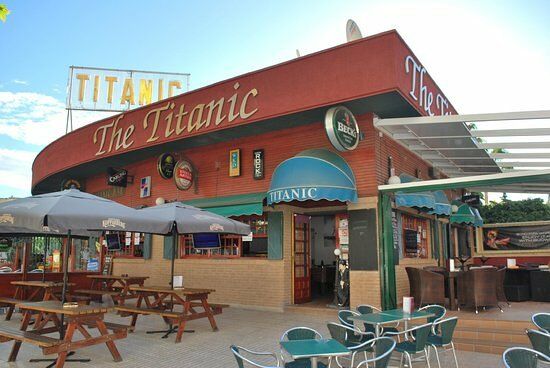 Bar Titanic