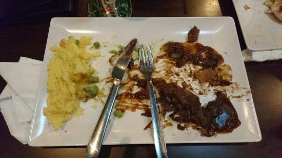 Guinn's Irish Pub Sports Bar