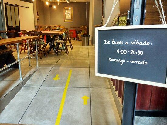 El Ultimo Mono Juice & Coffee