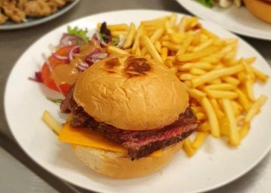 L'ENTRECOT Restaurant Grill