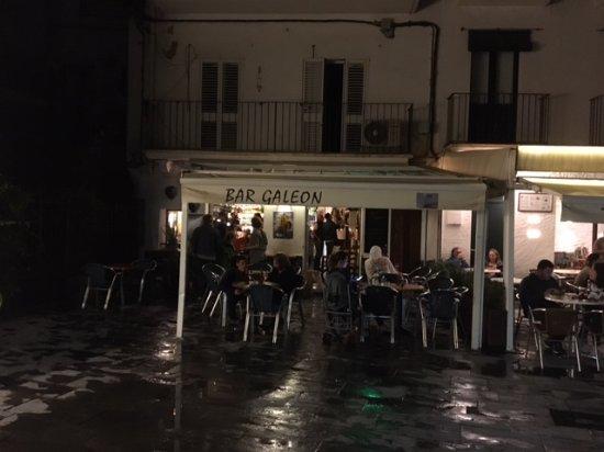 Bar Galeon