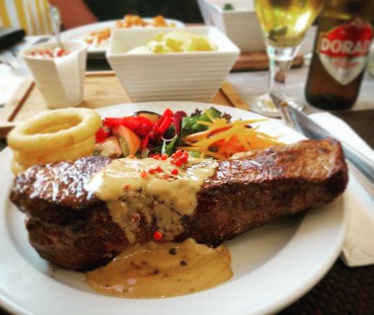 Smith's bistro