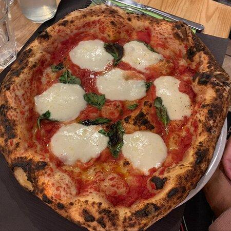 Pizzeria carbone