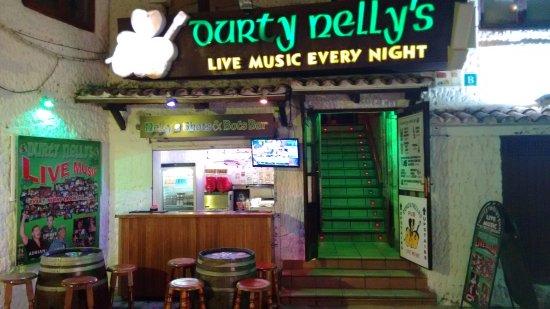 Durty Nelly's Pub