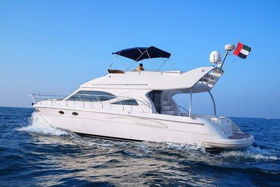 Master Yachts Cruises