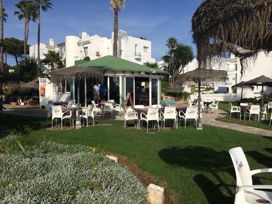 The Garden Bar