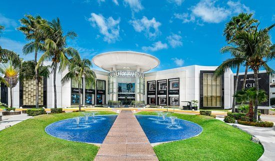 Luxury Avenue
