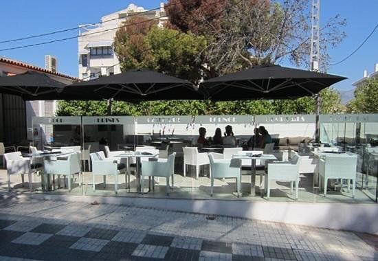 Le Grand Cafe
