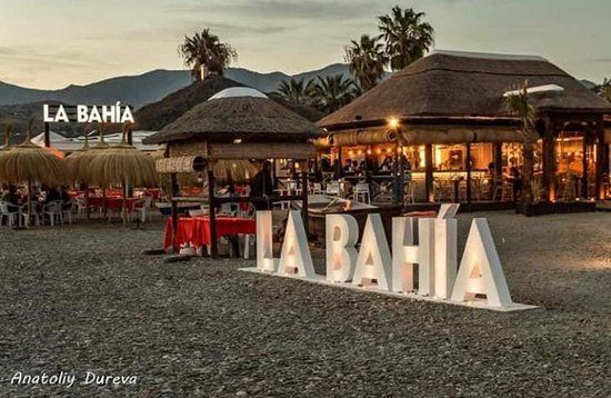 Restaurante La Bahía