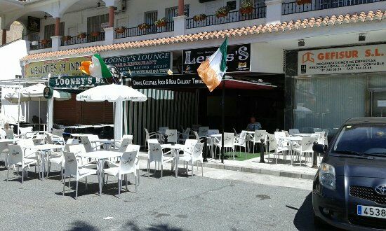 Lewis's Irish Pub